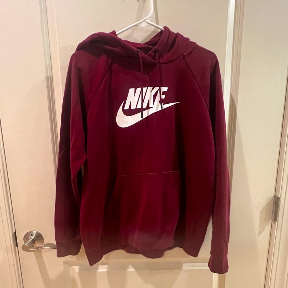 Nike women’s hoodie